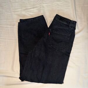 Levi’s balloon jeans